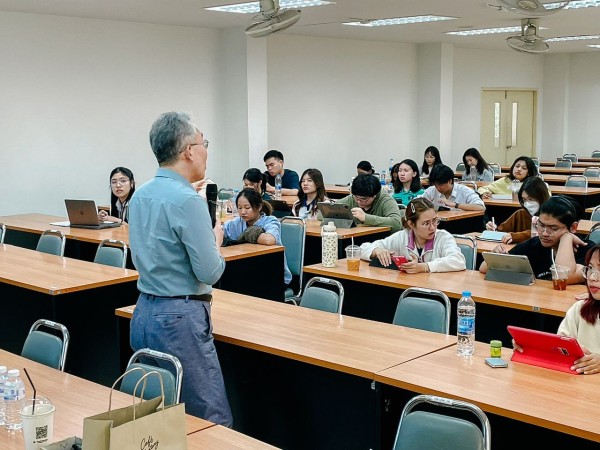 คณะรัฐศาสตร์และรัฐประศาสนศาสตร์ ได้ลงนามความตกลง (MOU) กับ Korea University ประเทศเกาหลีใต้ ในโครงการ Korea University’s Global E-School